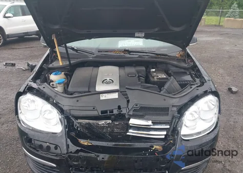 2009 Volkswagen Jetta S z USA, uszkodzony, nr VIN 3VWJM71K09M165670